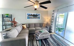 Sparkling 2Bed 1Bath Beach Home - Unit 214